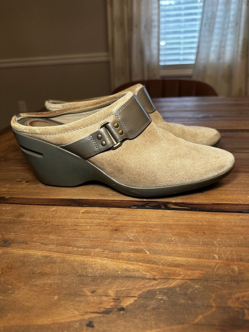 Cole Haan NikeAir Wedge Mules Clogs Suede Size 8.5 B Collaboration Comfort